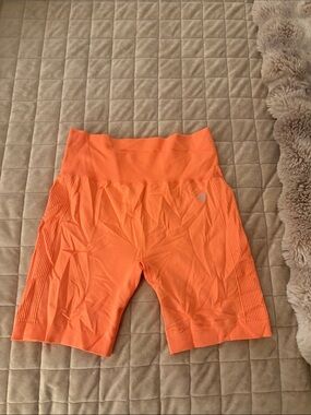 Women's High-Waist Orange Seamless Bike Shorts